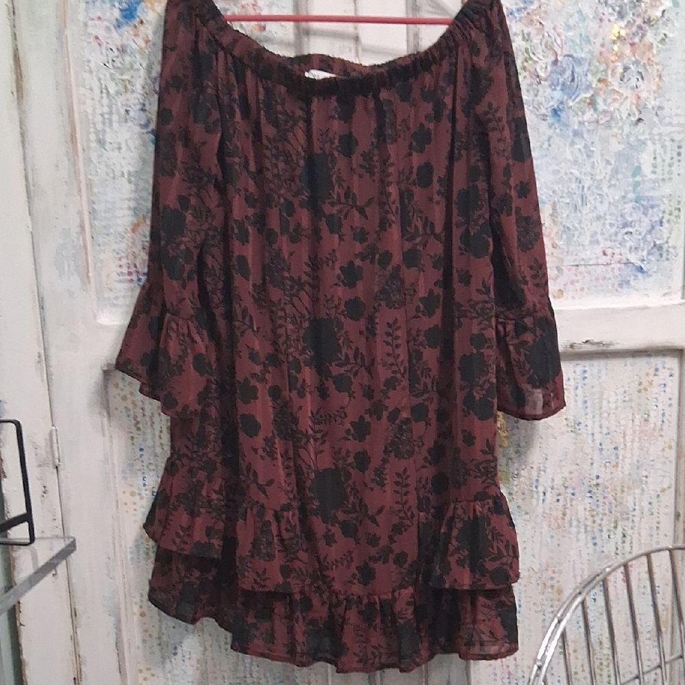 DEX OFF SHOULDER CHIFFON DRESS